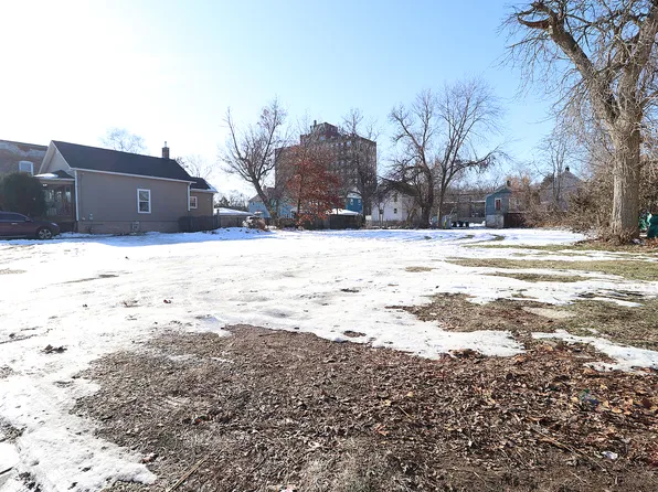 311 N Hickory St, Joliet, IL 60435