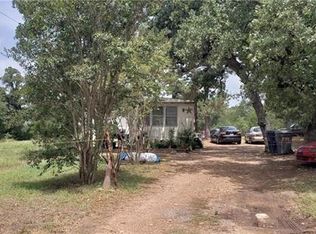 140 Choctaw Trail Dr, Smithville, TX 78957