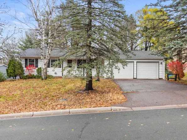 3616 Rolling View Dr, White Bear Lake, MN 55110