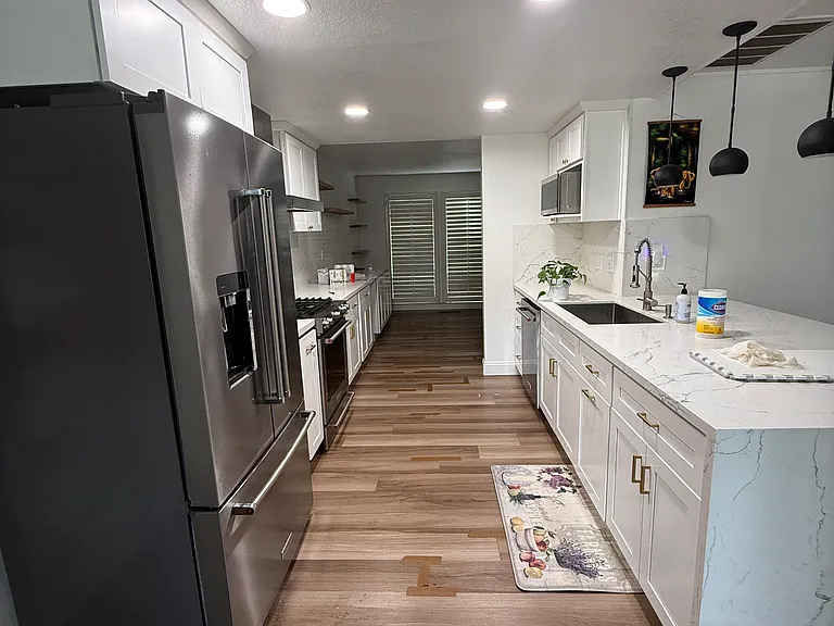 4012 Scotty Way — Photo 2