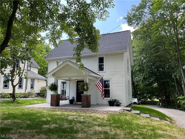 14412 N Cheshire St, Burton, OH 44021