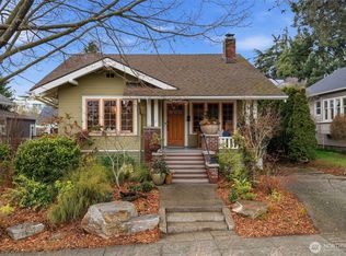 7027 Alonzo Avenue NW, Seattle, WA 98117