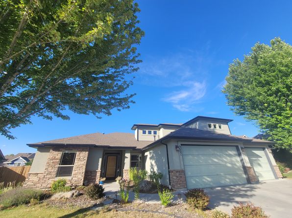 4662 E Pegasus Ct