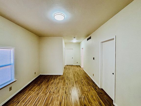 4th image of 2930 11th St