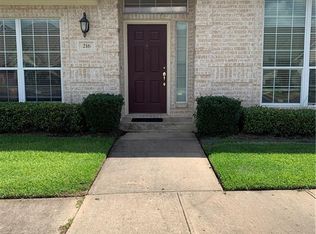 216 Fraternity Row, College Station, TX 77845