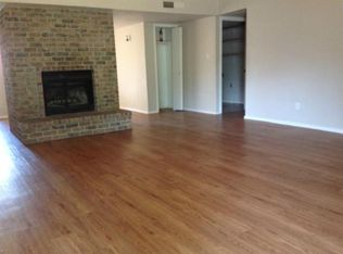 6517 Springfield Dr, Arlington, TX 76016
