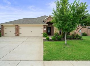3027 Maverick Dr, Heathridge, TX 75126