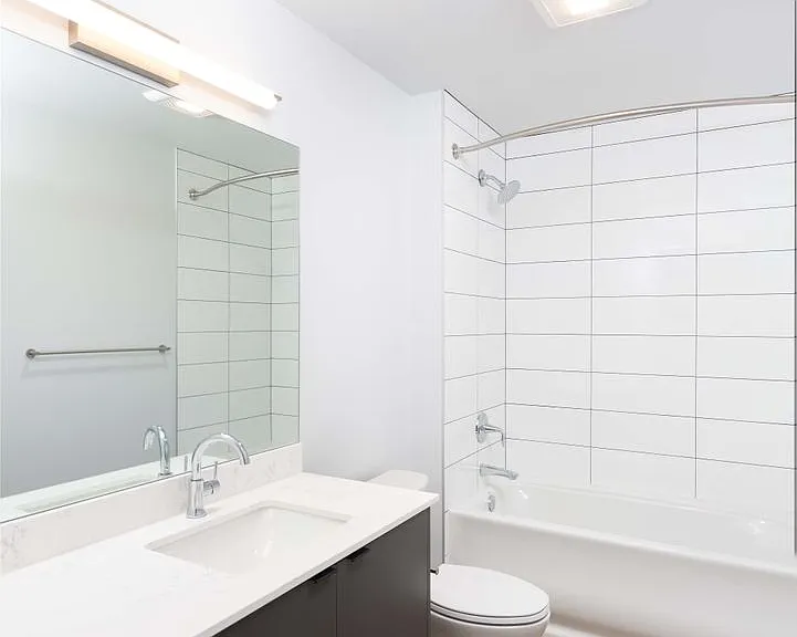 Adell Apartments — Photo 60