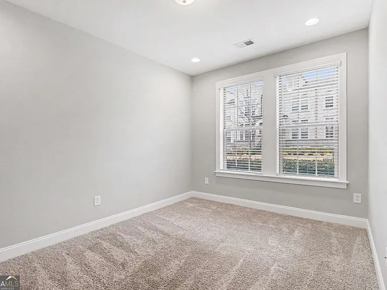 1258 Epping Ln — Photo 19
