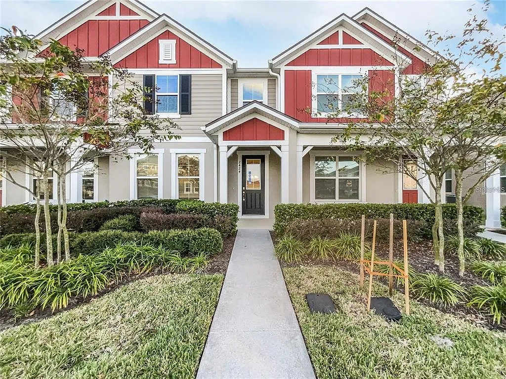 3 bed, 2.5 bath, 1528 sqft, $2,280 — Photo 1