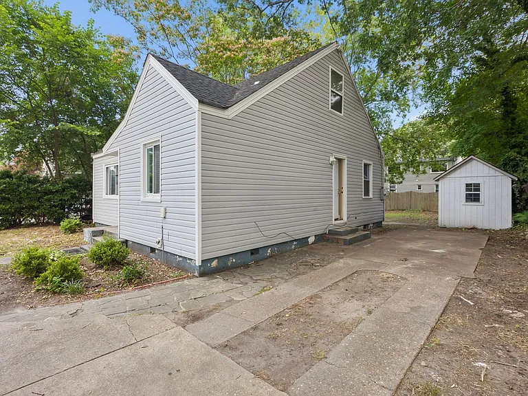 3406 Tidewater Dr — Photo 25