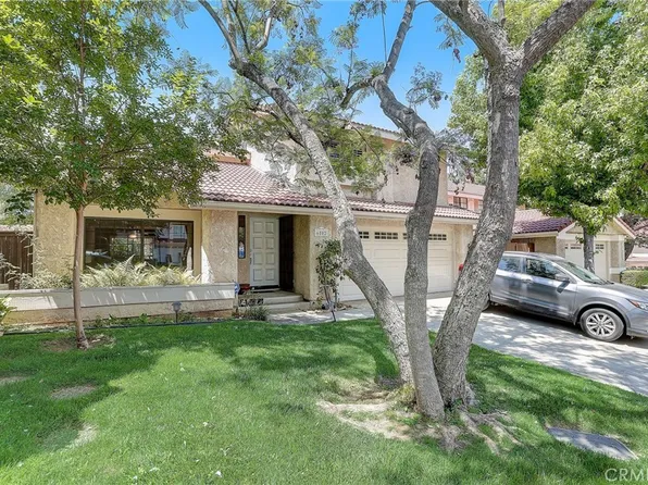 6802 Cedarbark Ct, Oak Park, CA 91377