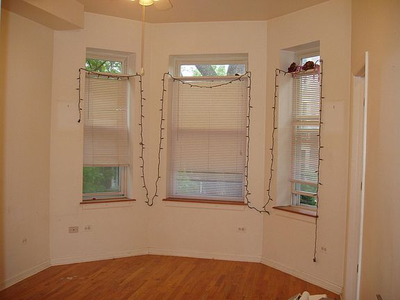 2nd image of 857 N Winchester Ave APT 2F