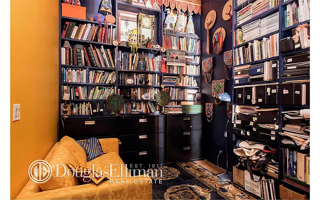 Sold by Douglas Elliman | media 24