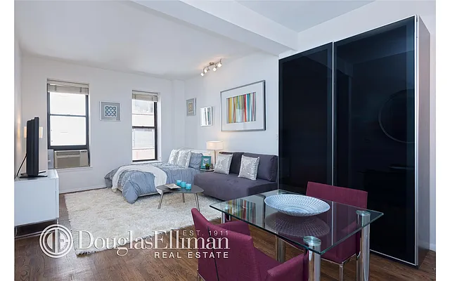 Sold by Douglas Elliman | media 10
