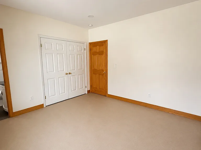 4222 Utopia Pkwy #1 — Photo 6