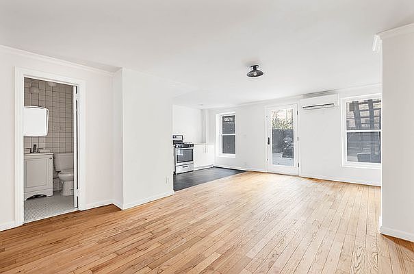 1st image of 314 Clermont Ave APT 1