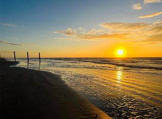 12917 John Reynolds Rd, Galveston, TX 77554