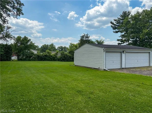 1478 Morris St, Mineral Ridge, OH 44440