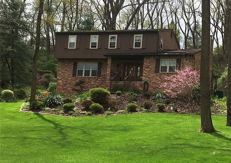 1st image of 4020 Duchess Ct