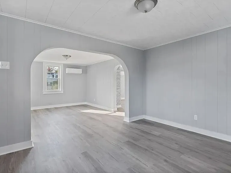 147 Rogers St — Photo 18