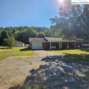 351 Circle Drive West, Vilas, NC, 28692