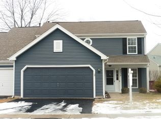 2434 Aspen Dr, Woodstock, IL 60098