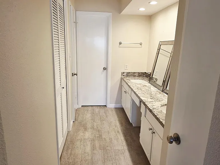 2323 Augusta Dr #38 — Photo 12