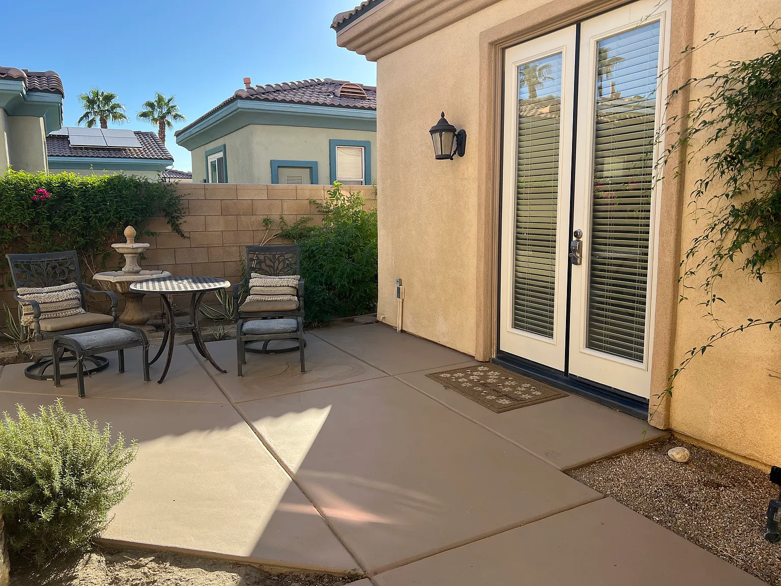 Studio, 310 sqft, $1,299 — Photo 1