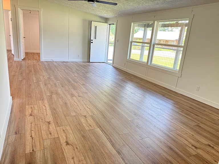 1641 Ponderosa Dr — Photo 4