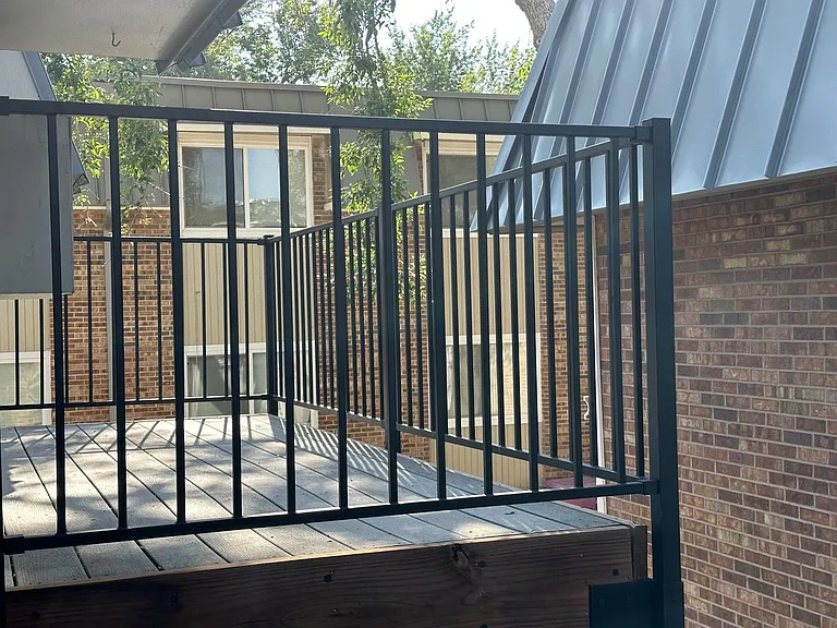Stone Gate Apartments — Photo 36