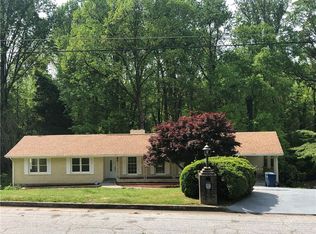 3874 King Arthur Rd SW, Atlanta, GA 30331