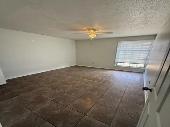 151 N Belvedere Blvd APT 24, Memphis, TN 38104