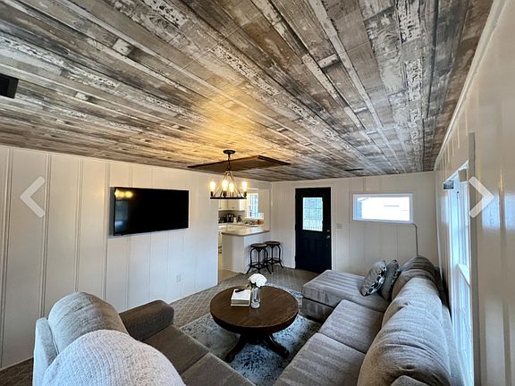 Living room 2