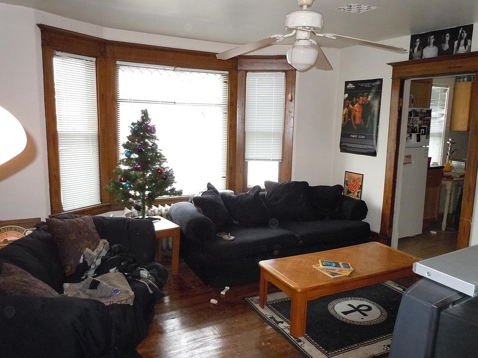 1st image of 1116 14th Ave SE