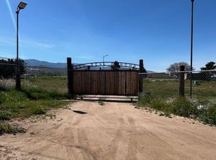 6677 Snow Line Dr, Phelan, CA 92371