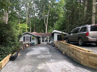 525 Highland Hills Rd, Newland, NC 28657