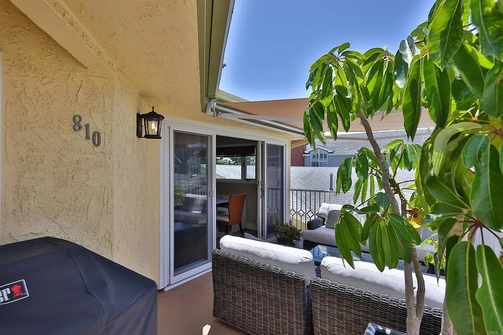 2 bed, 870 sqft, $5,500 — Photo 4