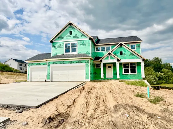 8321 Kettle Oak Dr SE, Alto, MI 49302