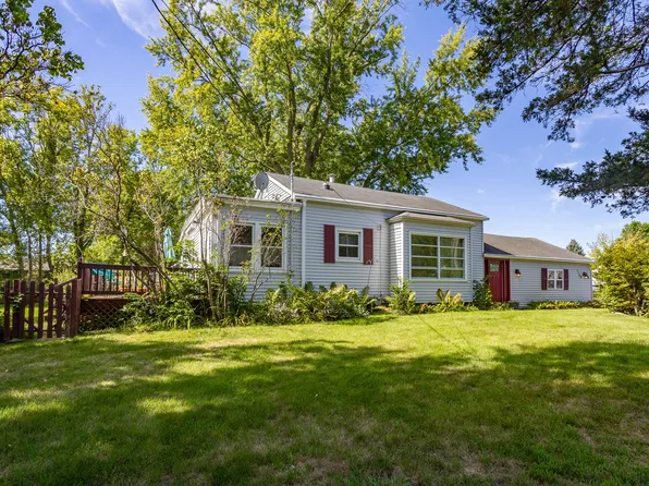 1260 W Broadway St, Polk City, IA 50226