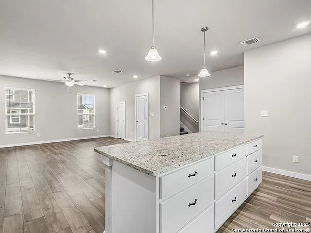 21411 Sir Walter Ln — Photo 10
