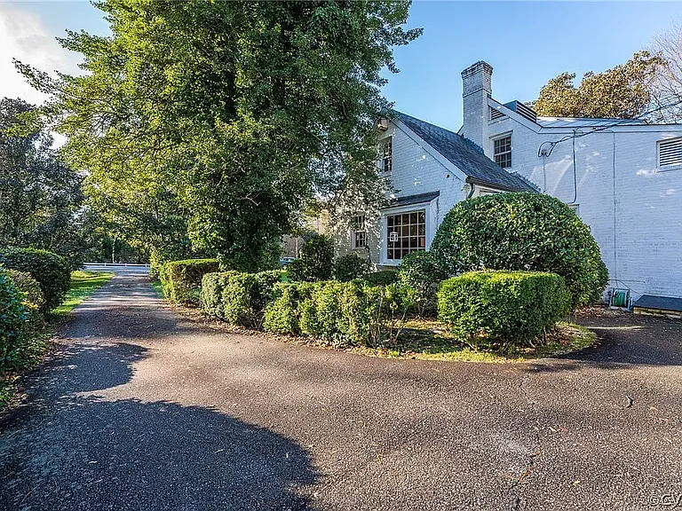 7106 River Rd — Photo 4