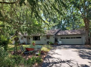 1021 NW Prospect Ave, Grants Pass, OR 97526
