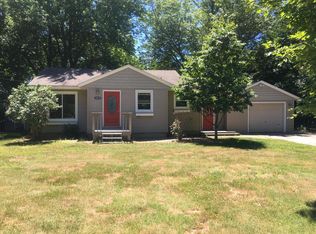 2020 W Lakewood Blvd, Holland, MI 49424