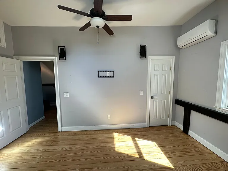 28 Pond Meadow Rd #RIGHT — Photo 6