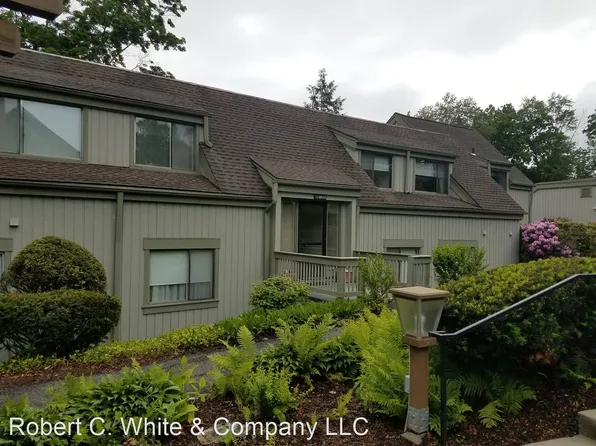 154 Heritage Vlg #E, Southbury, CT 06488