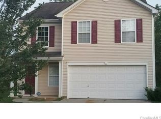 1735 Long Paw Ln, Charlotte, NC 28214
