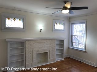 2203 W Addison St APT 2, Chicago, IL 60618