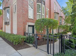1135 W Newport Ave UNIT D, Chicago, IL 60657