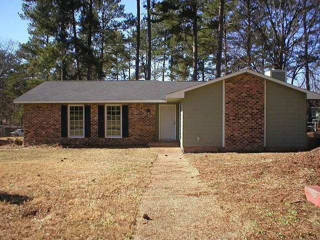 5677 Jamestown Dr photo 1
